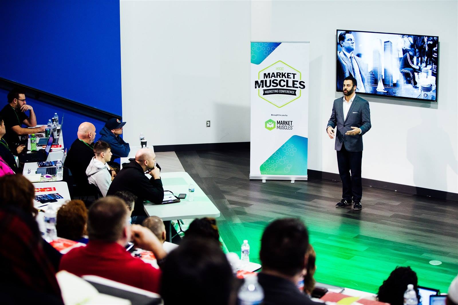 Stop Friend-zoning your sales with teaching. - Dojo Muscle